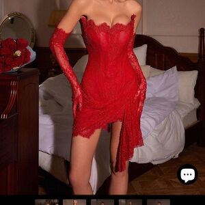 Mew Mews Strapless Ruched Lace Dress With Gloves In Red
